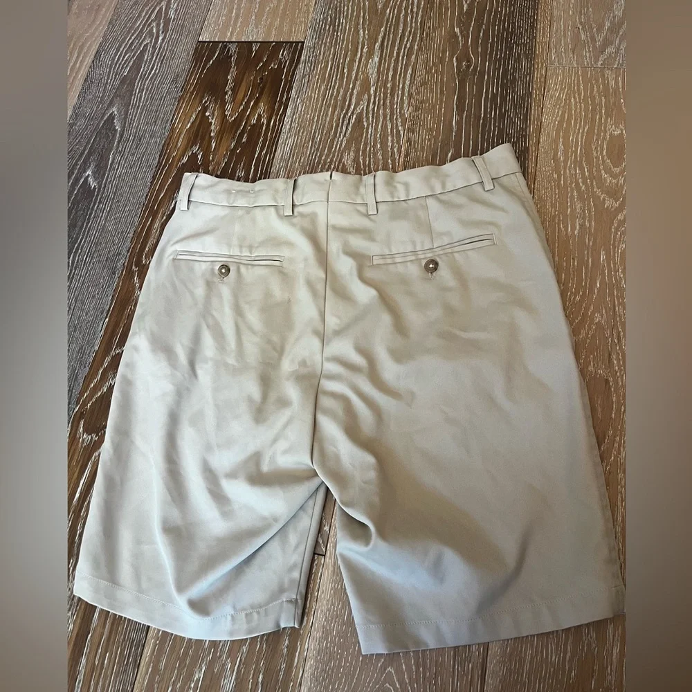 Mens j.McLaughlin Tan Shorts - Picture 3 of 4